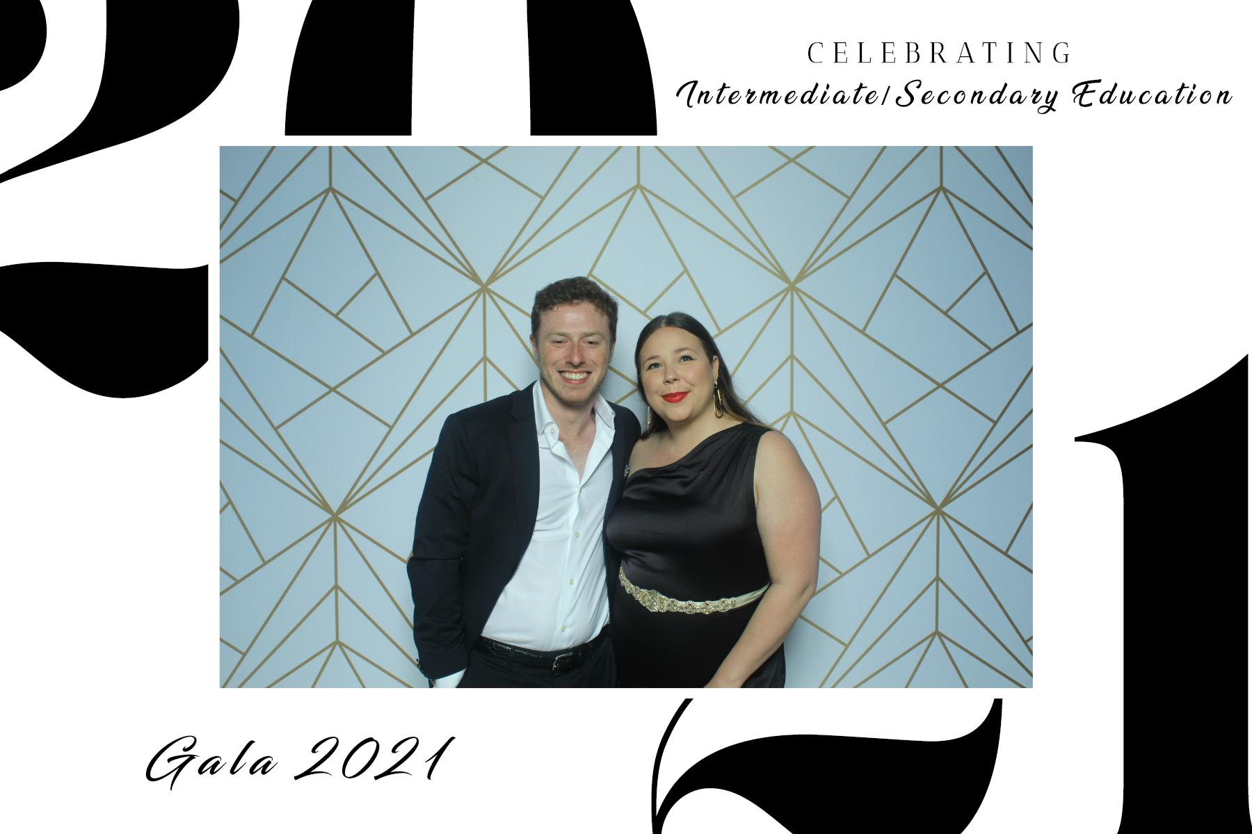 Intermediate/Secondary Education Gala 2021 | View more photos from the event at gallery.capturethemomentnl.ca/u/CaptureTheMoment/IntermediateSecondary-Education-Gala-2021