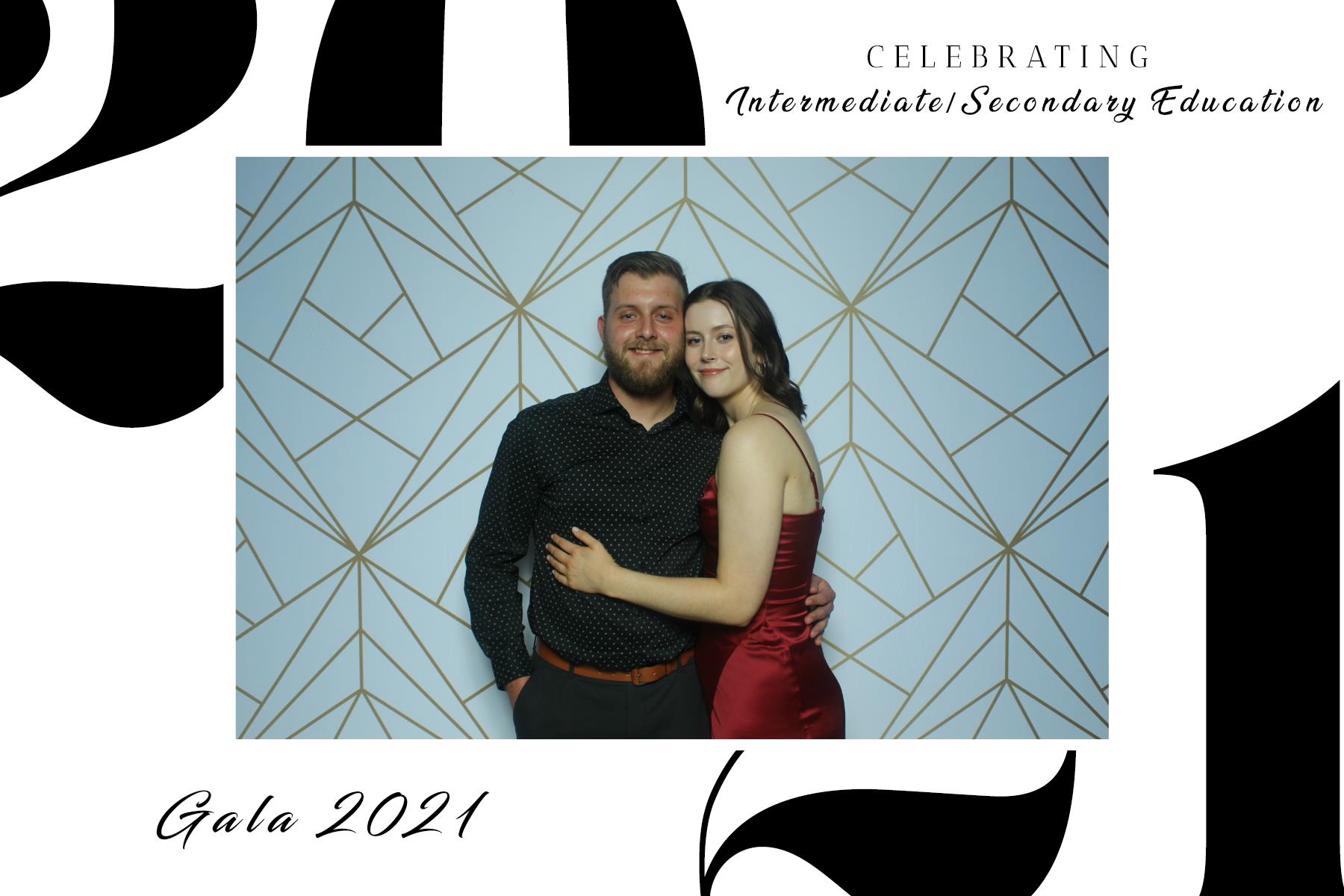 Intermediate/Secondary Education Gala 2021 | View more photos from the event at gallery.capturethemomentnl.ca/u/CaptureTheMoment/IntermediateSecondary-Education-Gala-2021