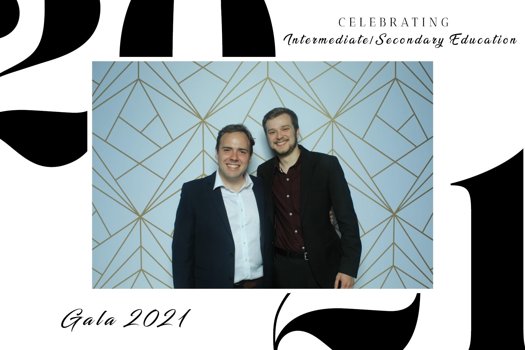 Intermediate/Secondary Education Gala 2021 | View more photos from the event at gallery.capturethemomentnl.ca/u/CaptureTheMoment/IntermediateSecondary-Education-Gala-2021