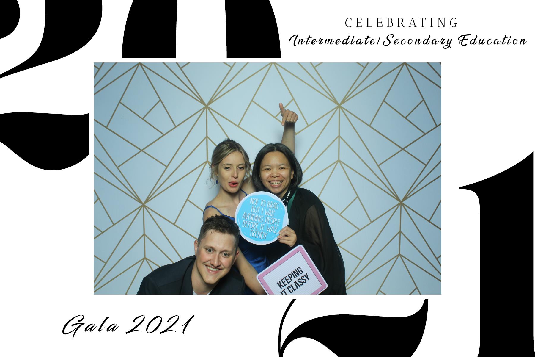 Intermediate/Secondary Education Gala 2021 | View more photos from the event at gallery.capturethemomentnl.ca/u/CaptureTheMoment/IntermediateSecondary-Education-Gala-2021