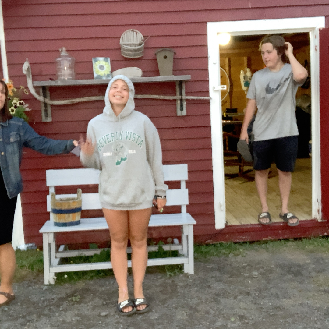 Family 2022 | View more photos from the event at gallery.capturethemomentnl.ca/u/CaptureTheMoment/Family-2022