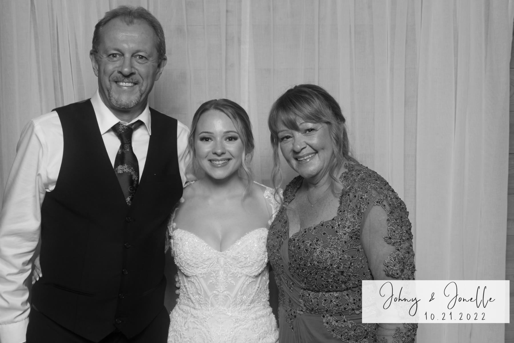 Jonelle + Johny | View more photos from the event at gallery.capturethemomentnl.ca/u/CaptureTheMoment/Jonelle-Johny