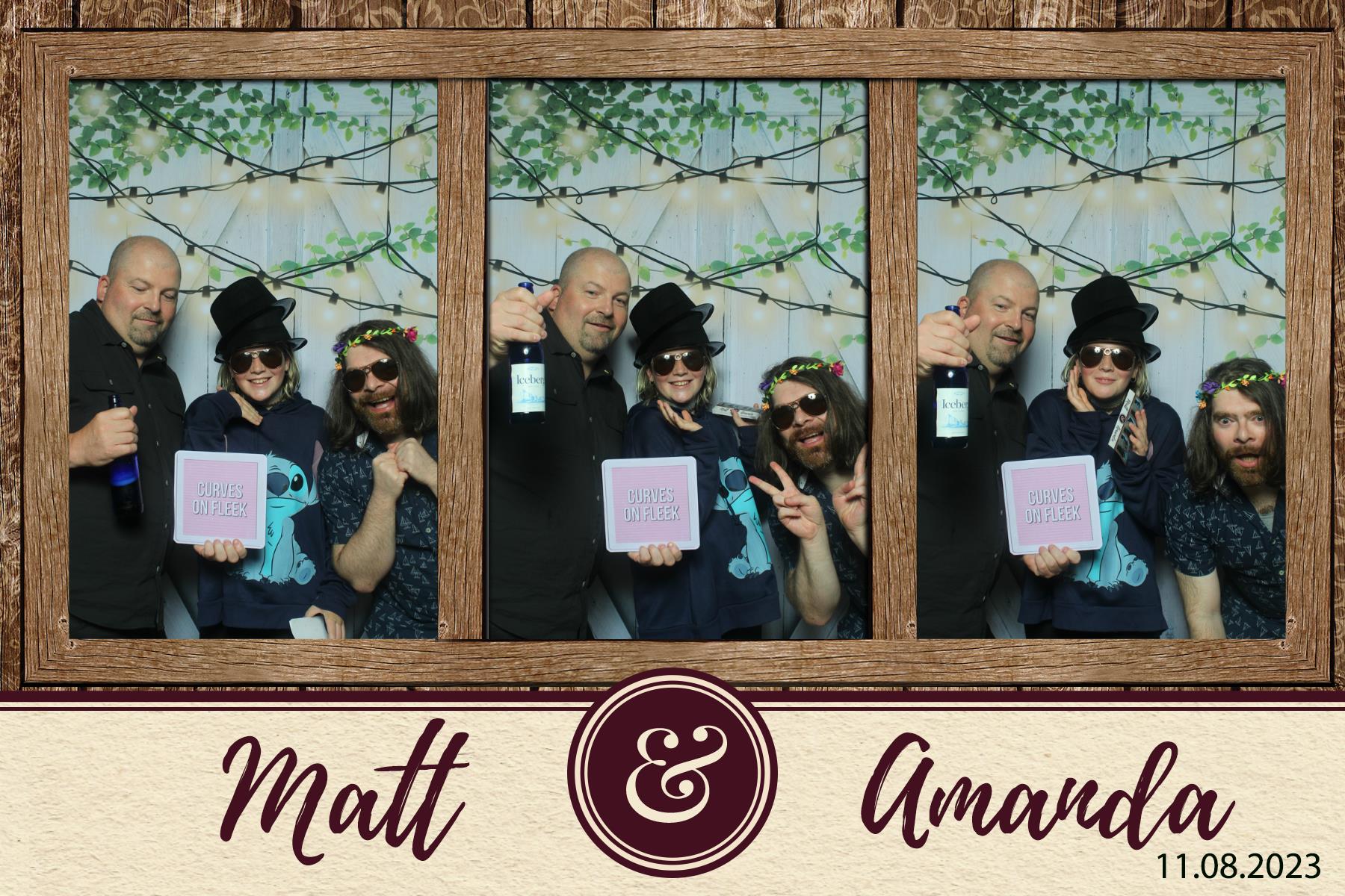 Amanda + Matt  | View more photos from the event at gallery.capturethemomentnl.ca/u/CaptureTheMoment/Amanda-Matt