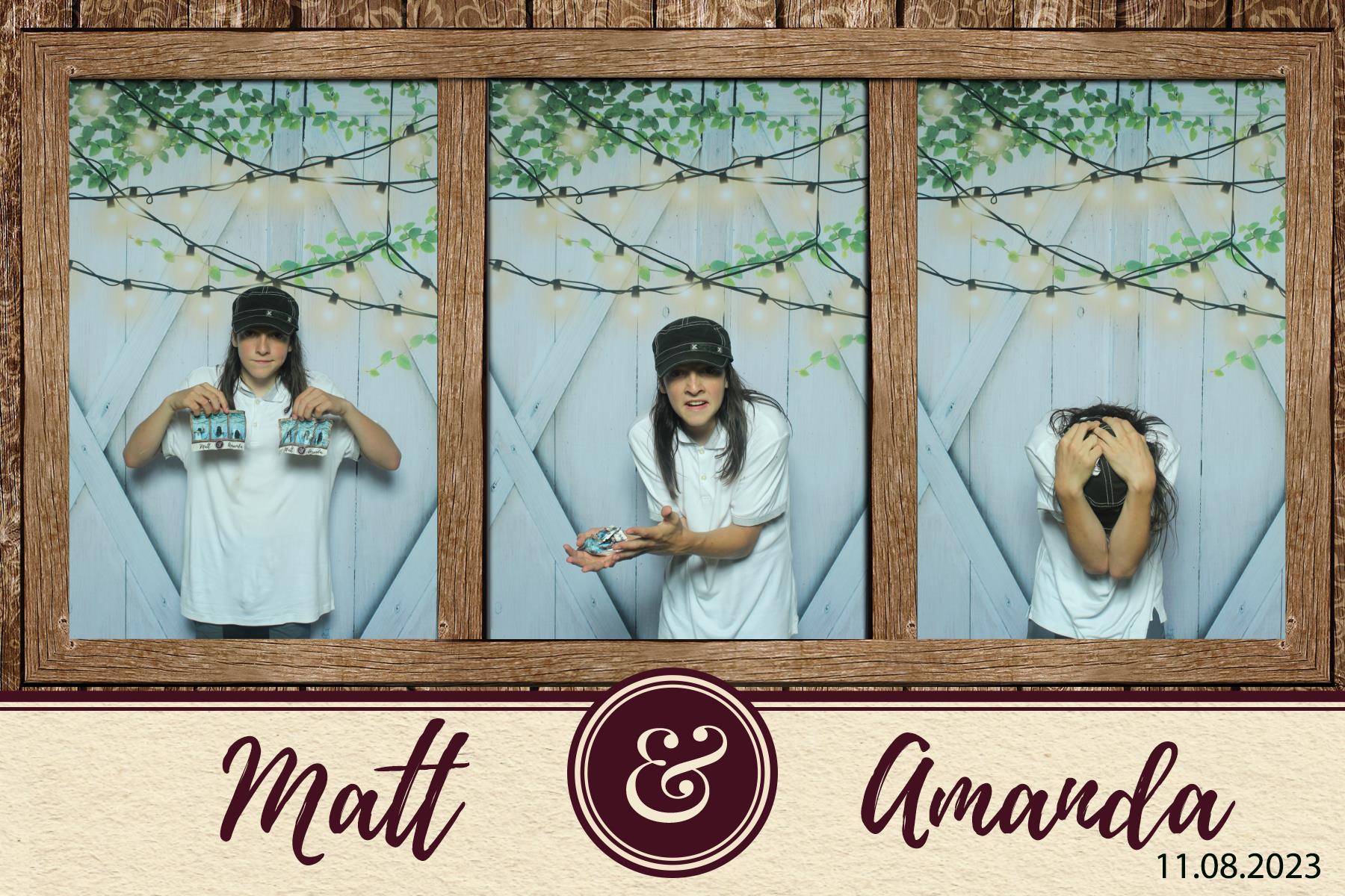 Amanda + Matt  | View more photos from the event at gallery.capturethemomentnl.ca/u/CaptureTheMoment/Amanda-Matt