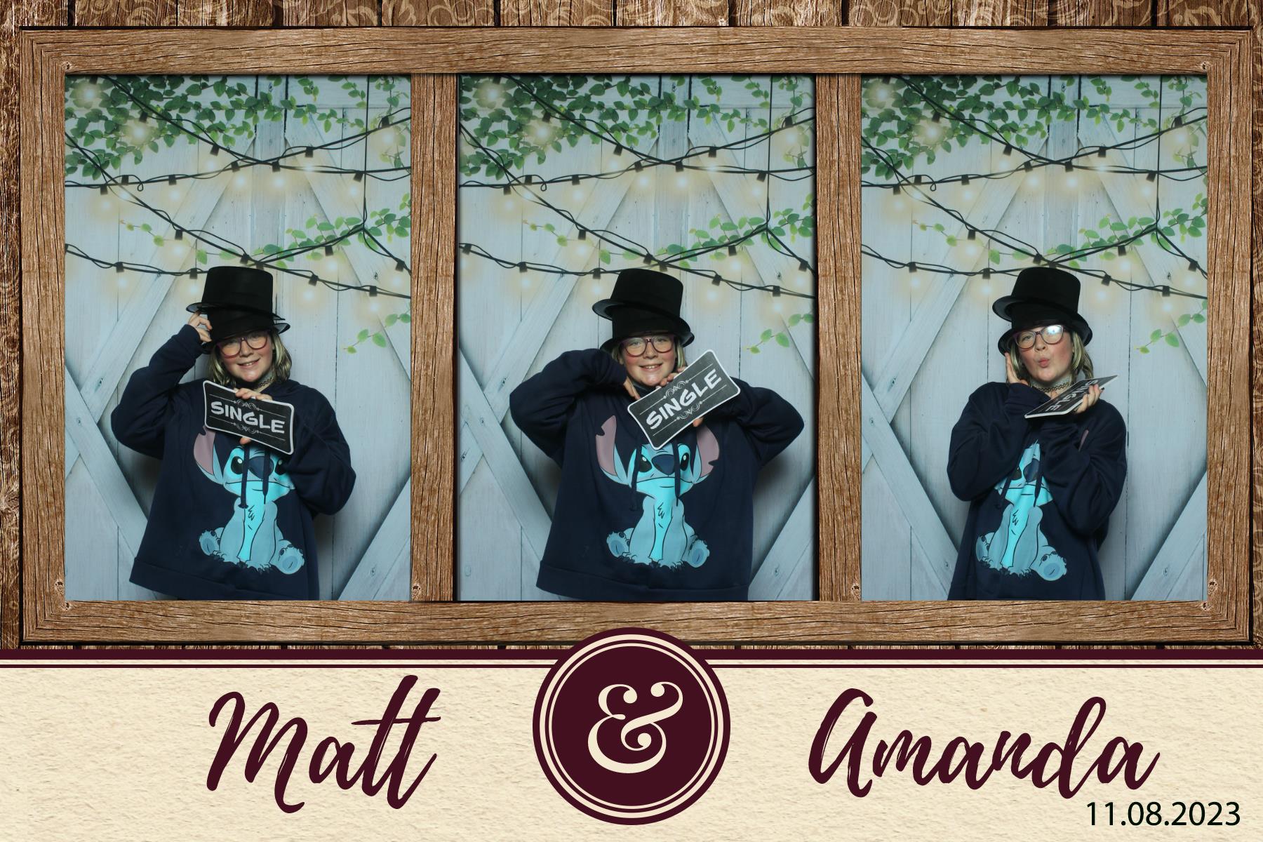 Amanda + Matt  | View more photos from the event at gallery.capturethemomentnl.ca/u/CaptureTheMoment/Amanda-Matt