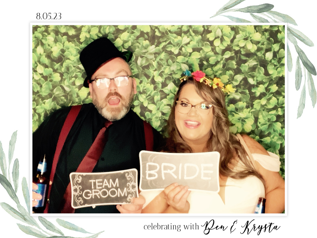 Ben + Krysta  | View more photos from the event at gallery.capturethemomentnl.ca/u/CaptureTheMoment/Ben-Krysta