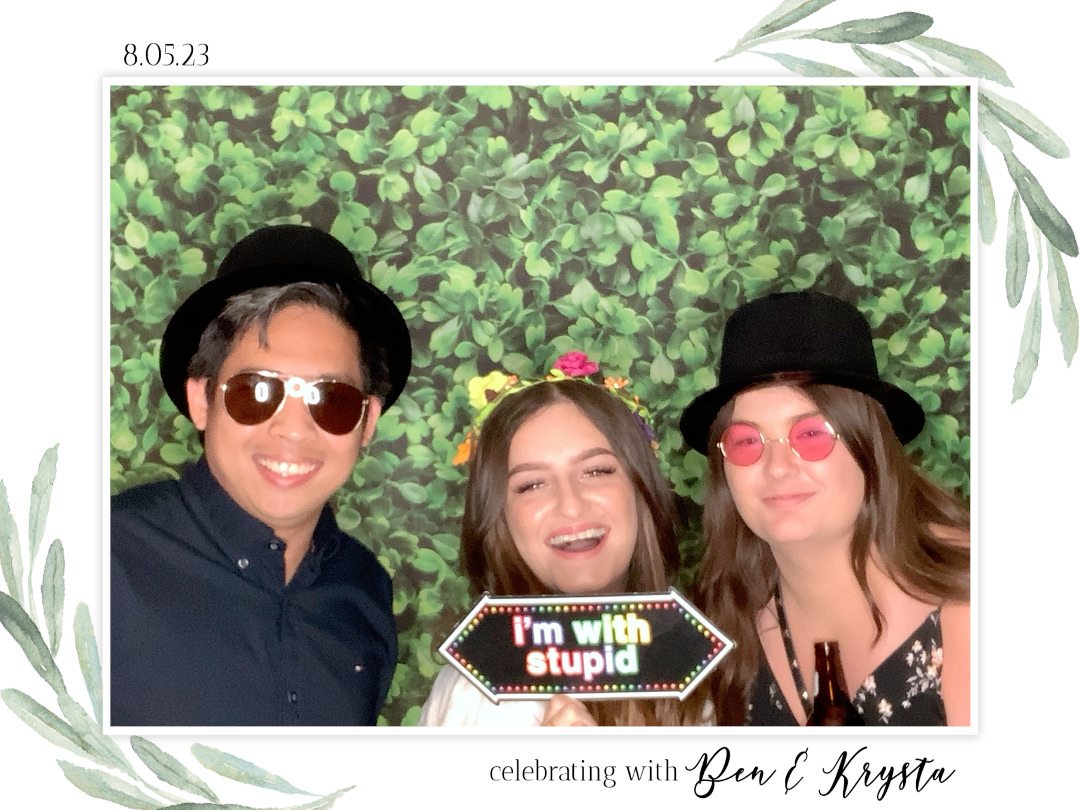 Ben + Krysta  | View more photos from the event at gallery.capturethemomentnl.ca/u/CaptureTheMoment/Ben-Krysta