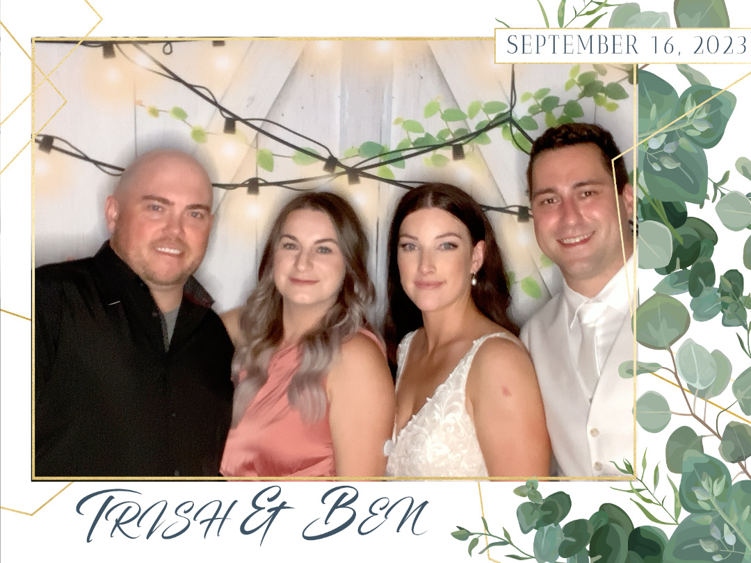 Ben + Trish  | View more photos from the event at gallery.capturethemomentnl.ca/u/CaptureTheMoment/Ben-Trish