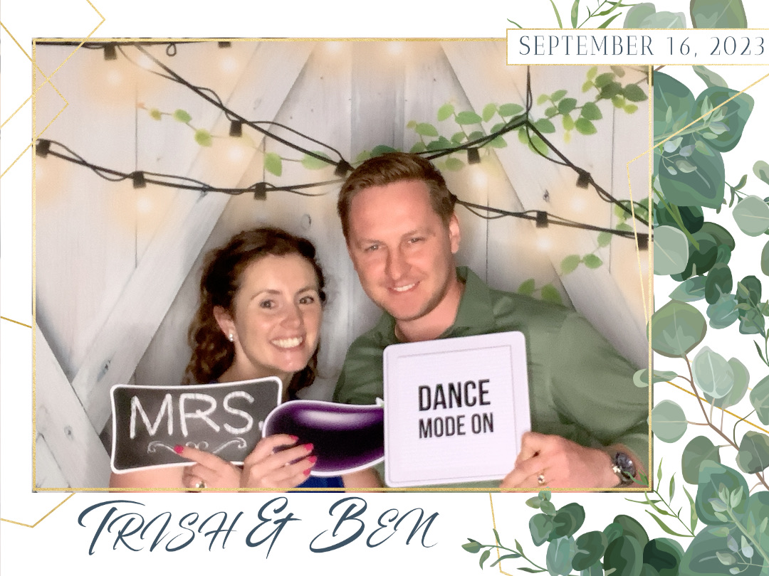 Ben + Trish  | View more photos from the event at gallery.capturethemomentnl.ca/u/CaptureTheMoment/Ben-Trish