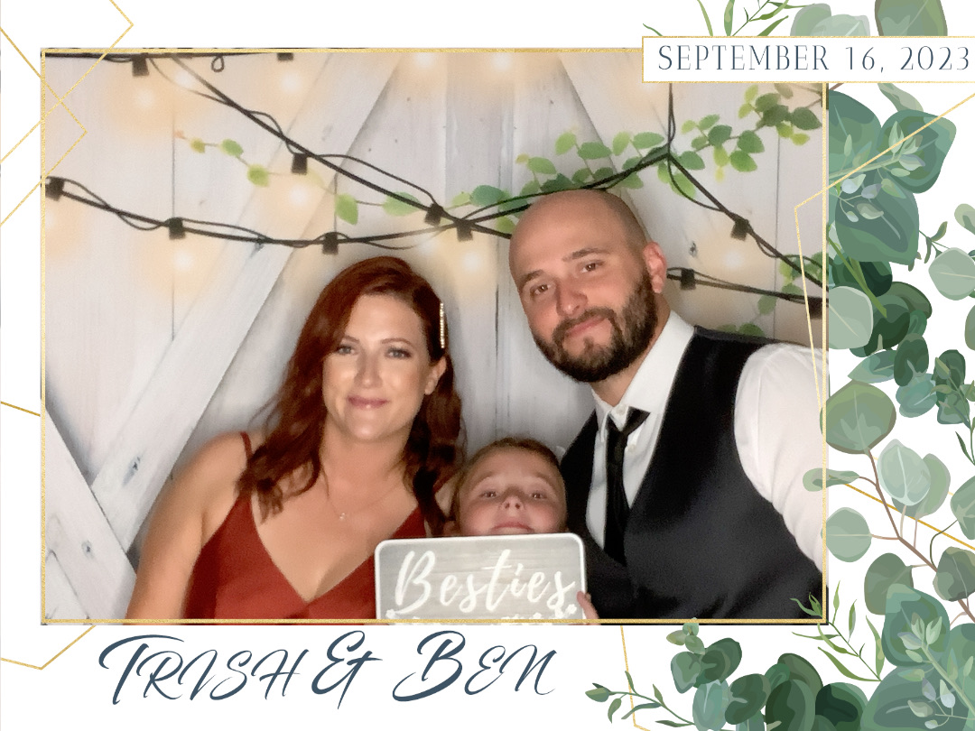 Ben + Trish  | View more photos from the event at gallery.capturethemomentnl.ca/u/CaptureTheMoment/Ben-Trish