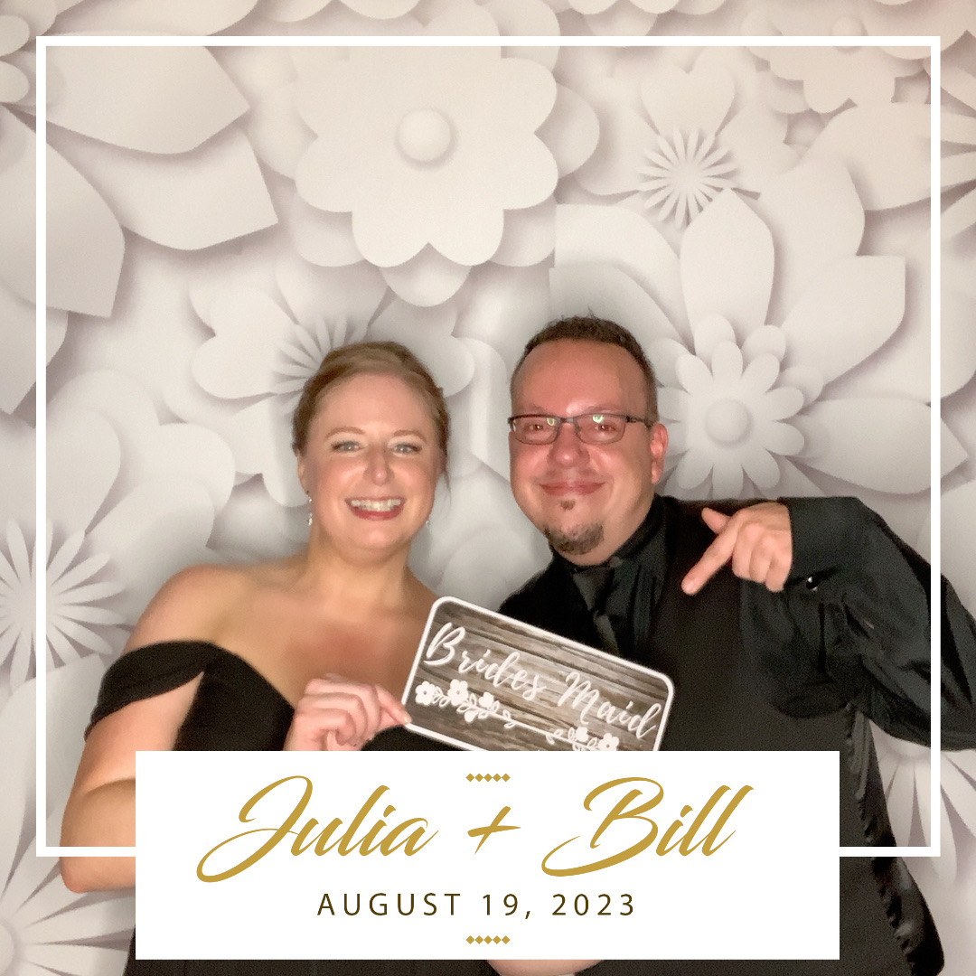 Julia + Bill  | View more photos from the event at gallery.capturethemomentnl.ca/u/CaptureTheMoment/Julia-Bill