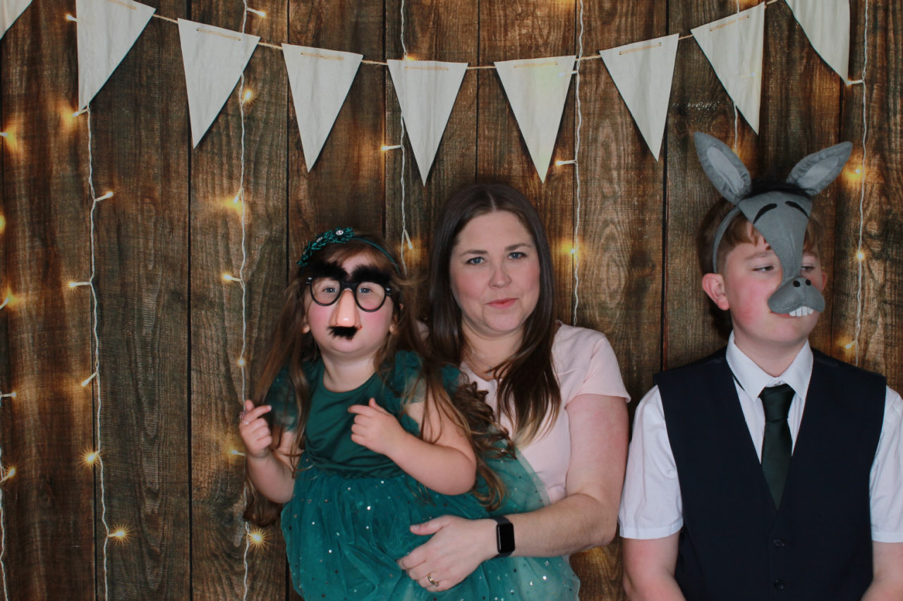 Mr & Mrs Ward Wedding | View more photos from the event at v1.boothgallery.com/u/ClicksPhotobooth/Mr-Mrs-Ward-Wedding