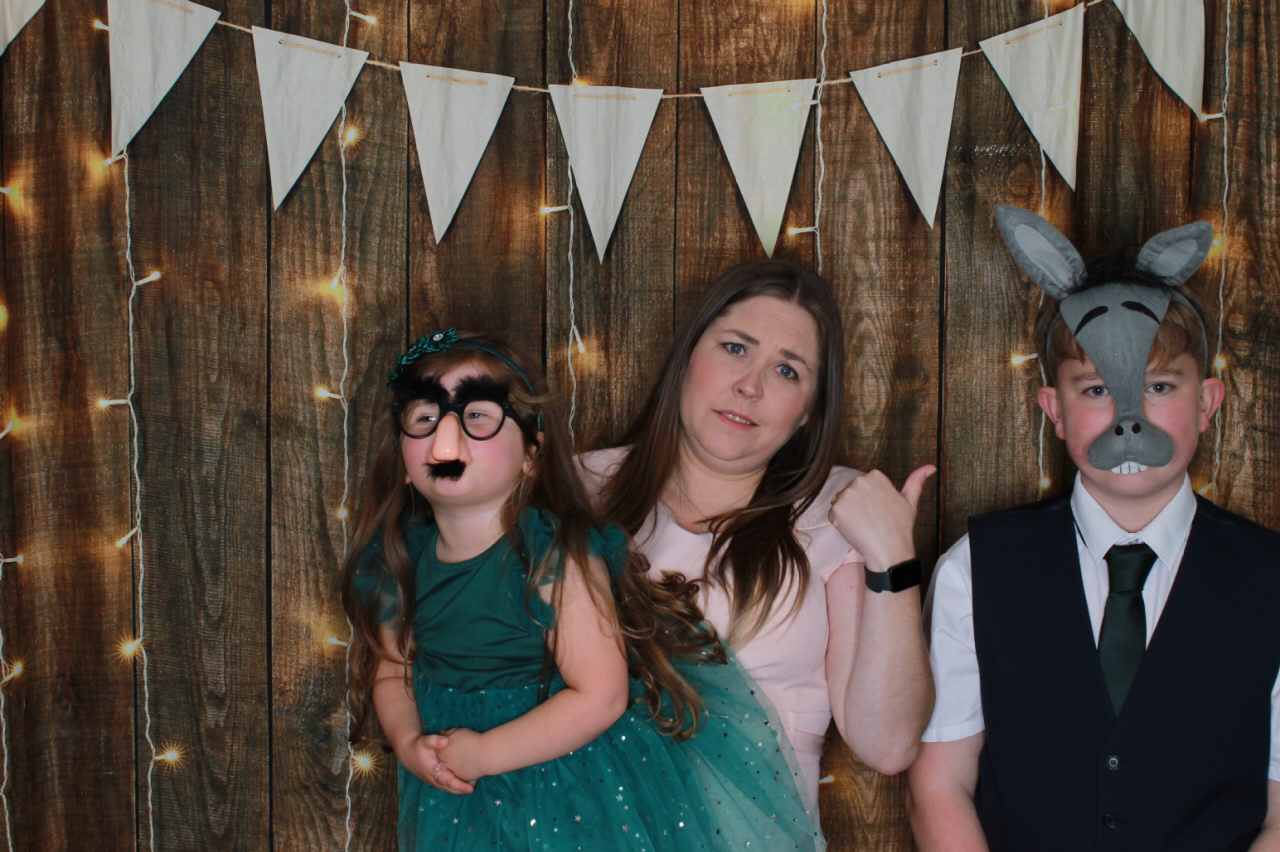 Mr & Mrs Ward Wedding | View more photos from the event at v1.boothgallery.com/u/ClicksPhotobooth/Mr-Mrs-Ward-Wedding