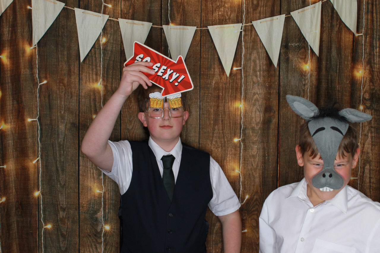 Mr & Mrs Ward Wedding | View more photos from the event at v1.boothgallery.com/u/ClicksPhotobooth/Mr-Mrs-Ward-Wedding