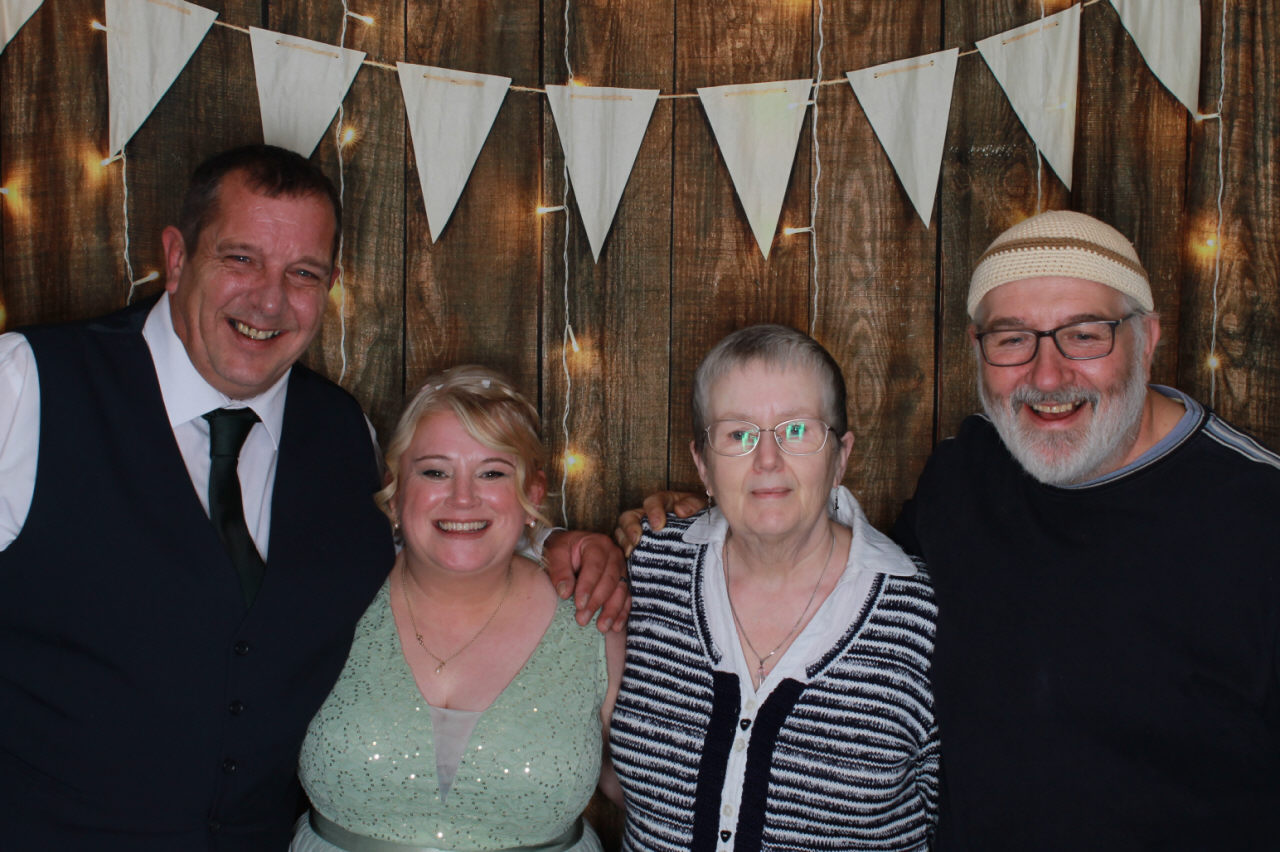 Mr & Mrs Ward Wedding | View more photos from the event at v1.boothgallery.com/u/ClicksPhotobooth/Mr-Mrs-Ward-Wedding