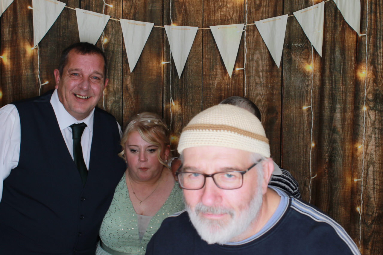 Mr & Mrs Ward Wedding | View more photos from the event at v1.boothgallery.com/u/ClicksPhotobooth/Mr-Mrs-Ward-Wedding