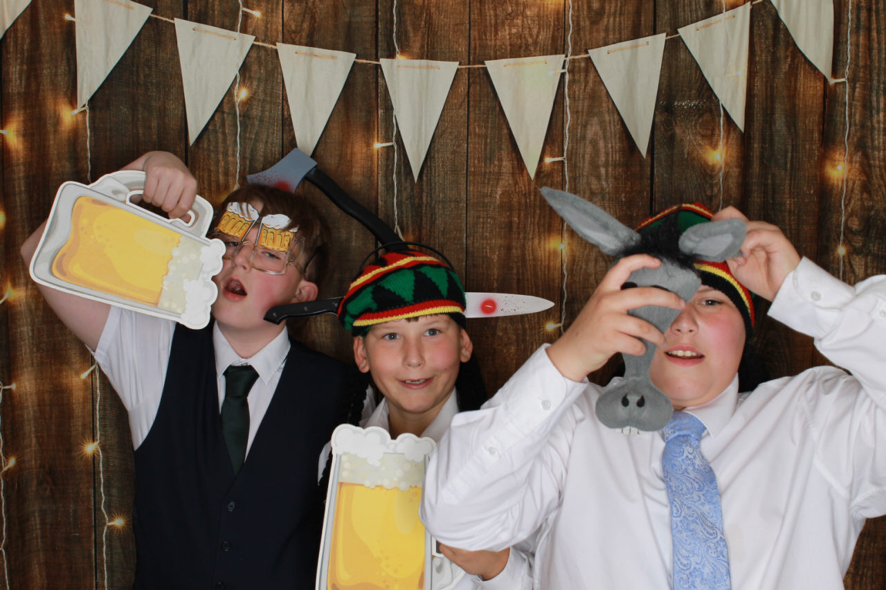 Mr & Mrs Ward Wedding | View more photos from the event at v1.boothgallery.com/u/ClicksPhotobooth/Mr-Mrs-Ward-Wedding