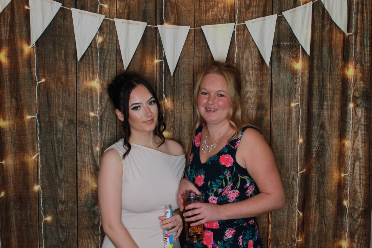 Mr & Mrs Ward Wedding | View more photos from the event at v1.boothgallery.com/u/ClicksPhotobooth/Mr-Mrs-Ward-Wedding