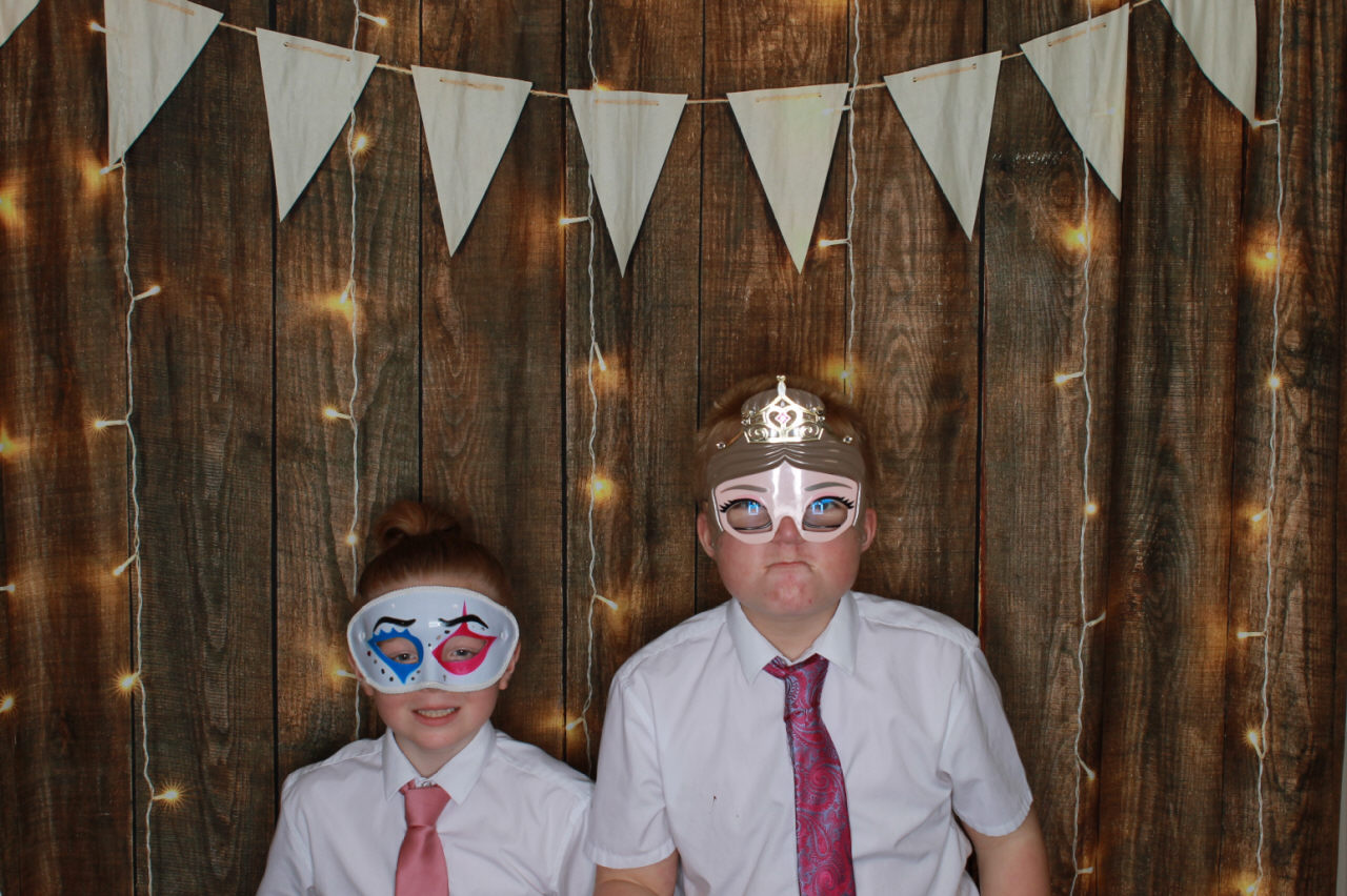 Mr & Mrs Ward Wedding | View more photos from the event at v1.boothgallery.com/u/ClicksPhotobooth/Mr-Mrs-Ward-Wedding