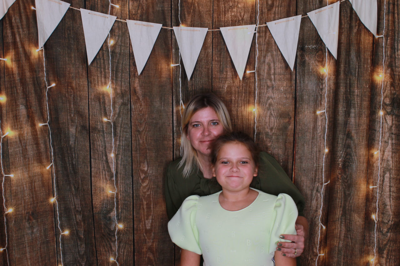 Mr & Mrs Ward Wedding | View more photos from the event at v1.boothgallery.com/u/ClicksPhotobooth/Mr-Mrs-Ward-Wedding