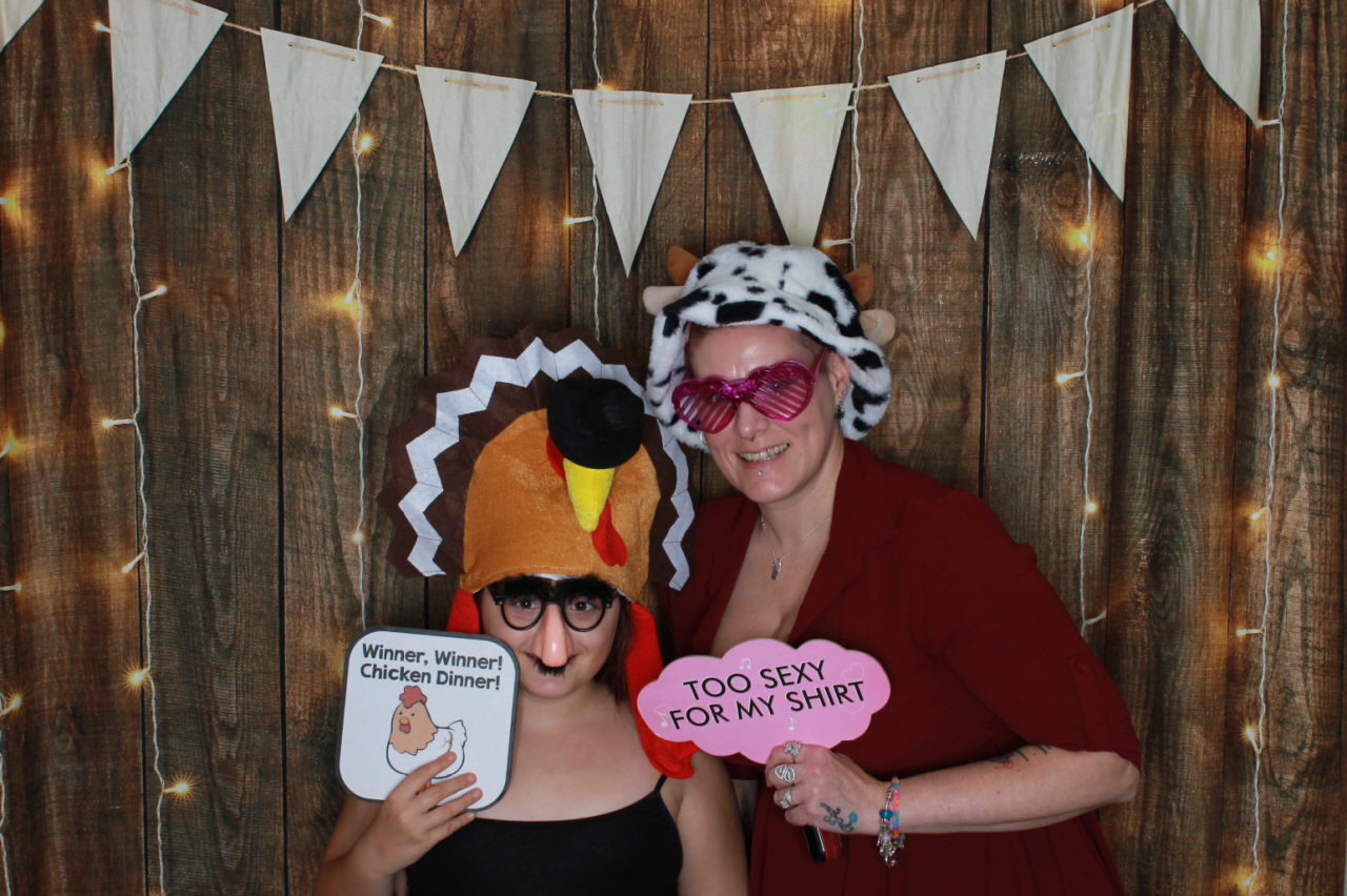 Mr & Mrs Ward Wedding | View more photos from the event at v1.boothgallery.com/u/ClicksPhotobooth/Mr-Mrs-Ward-Wedding