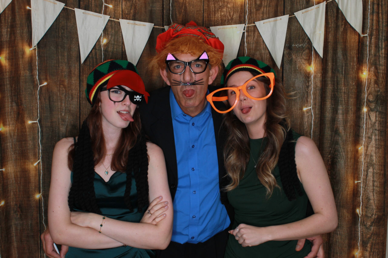 Mr & Mrs Ward Wedding | View more photos from the event at v1.boothgallery.com/u/ClicksPhotobooth/Mr-Mrs-Ward-Wedding