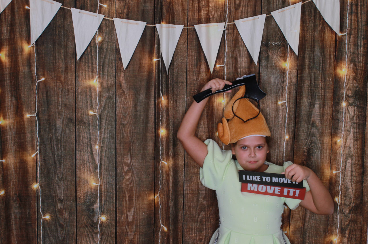 Mr & Mrs Ward Wedding | View more photos from the event at v1.boothgallery.com/u/ClicksPhotobooth/Mr-Mrs-Ward-Wedding