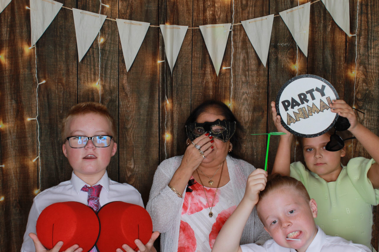 Mr & Mrs Ward Wedding | View more photos from the event at v1.boothgallery.com/u/ClicksPhotobooth/Mr-Mrs-Ward-Wedding