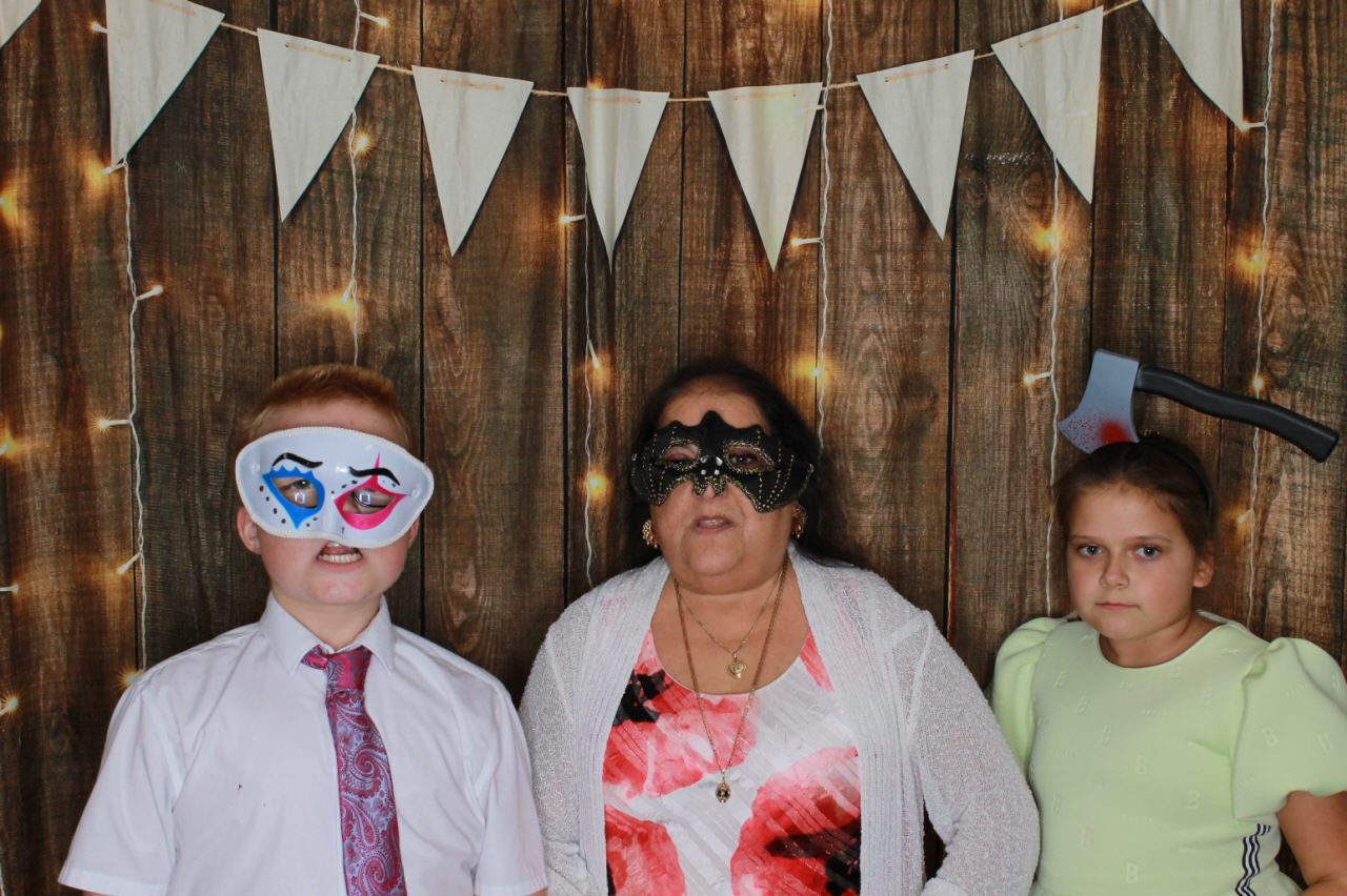 Mr & Mrs Ward Wedding | View more photos from the event at v1.boothgallery.com/u/ClicksPhotobooth/Mr-Mrs-Ward-Wedding