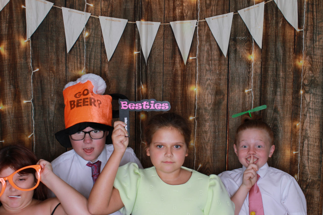 Mr & Mrs Ward Wedding | View more photos from the event at v1.boothgallery.com/u/ClicksPhotobooth/Mr-Mrs-Ward-Wedding