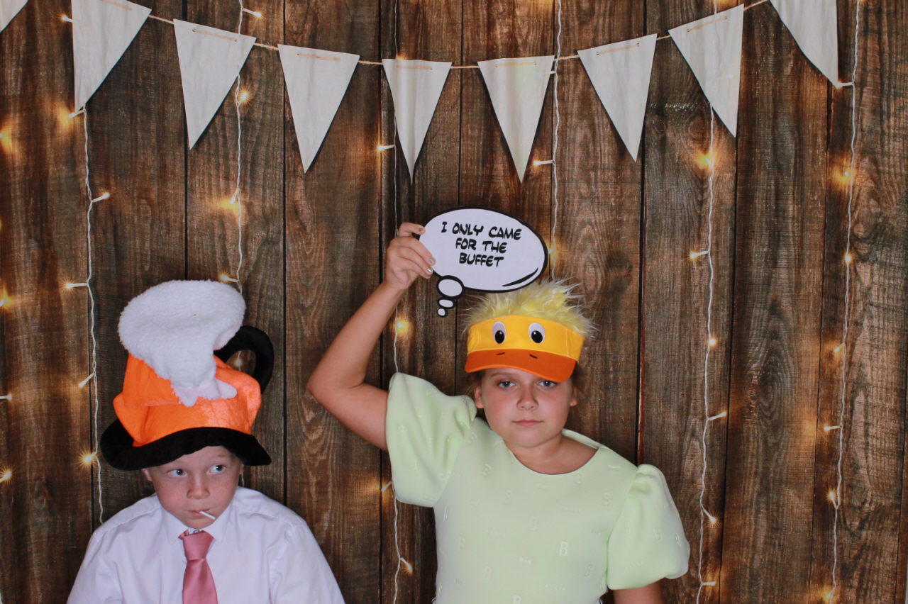 Mr & Mrs Ward Wedding | View more photos from the event at v1.boothgallery.com/u/ClicksPhotobooth/Mr-Mrs-Ward-Wedding