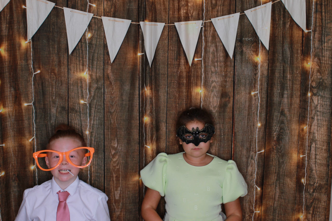 Mr & Mrs Ward Wedding | View more photos from the event at v1.boothgallery.com/u/ClicksPhotobooth/Mr-Mrs-Ward-Wedding