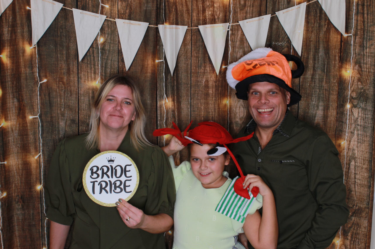 Mr & Mrs Ward Wedding | View more photos from the event at v1.boothgallery.com/u/ClicksPhotobooth/Mr-Mrs-Ward-Wedding