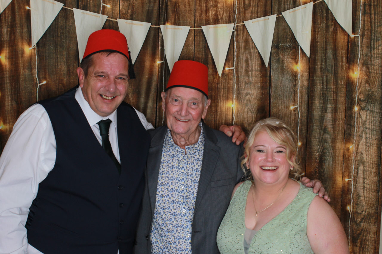 Mr & Mrs Ward Wedding | View more photos from the event at v1.boothgallery.com/u/ClicksPhotobooth/Mr-Mrs-Ward-Wedding