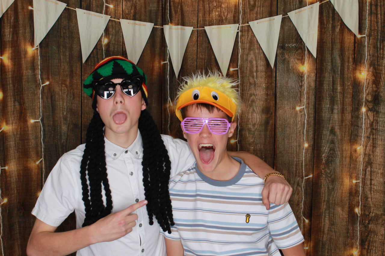 Mr & Mrs Ward Wedding | View more photos from the event at v1.boothgallery.com/u/ClicksPhotobooth/Mr-Mrs-Ward-Wedding