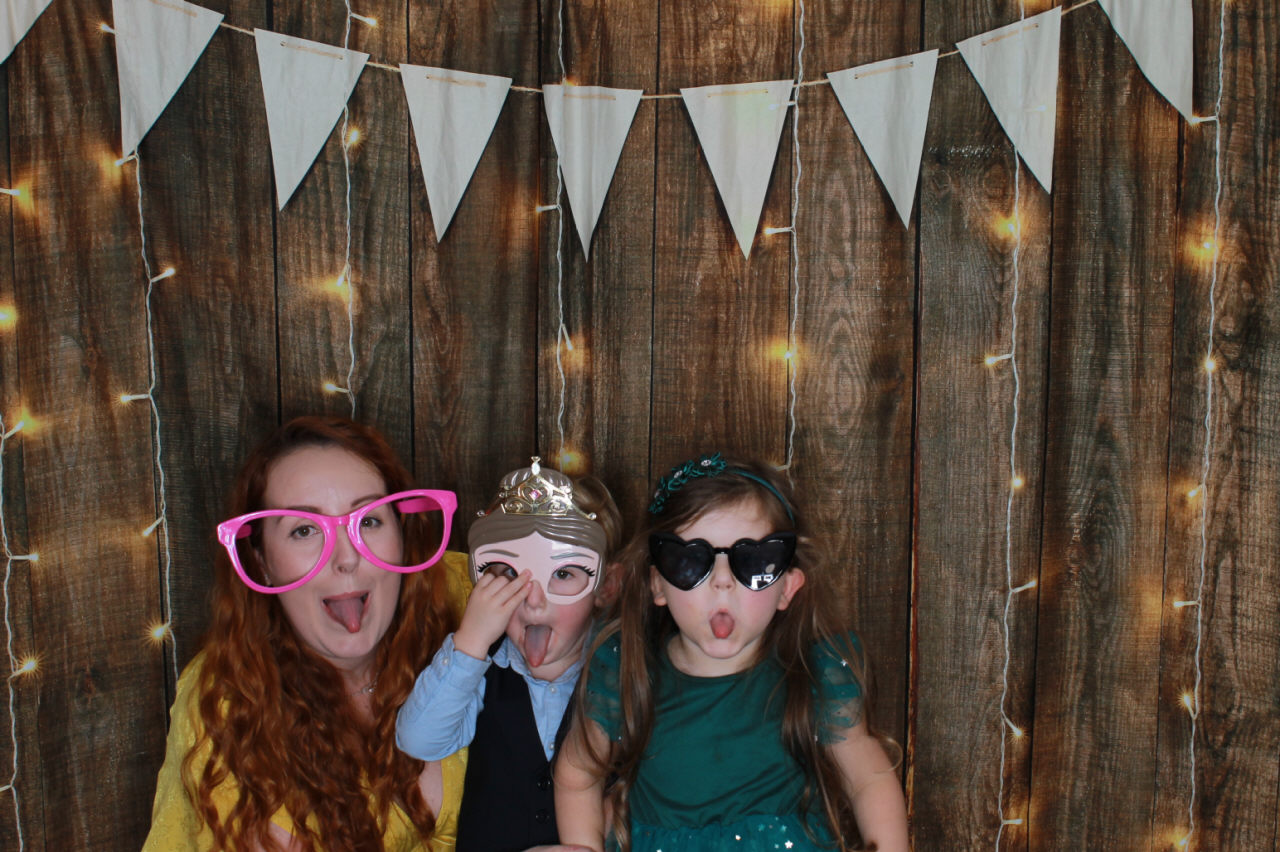 Mr & Mrs Ward Wedding | View more photos from the event at v1.boothgallery.com/u/ClicksPhotobooth/Mr-Mrs-Ward-Wedding