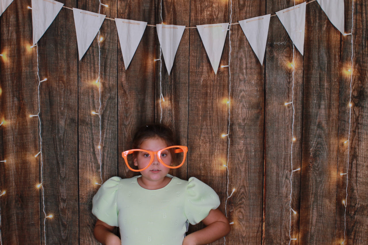 Mr & Mrs Ward Wedding | View more photos from the event at v1.boothgallery.com/u/ClicksPhotobooth/Mr-Mrs-Ward-Wedding