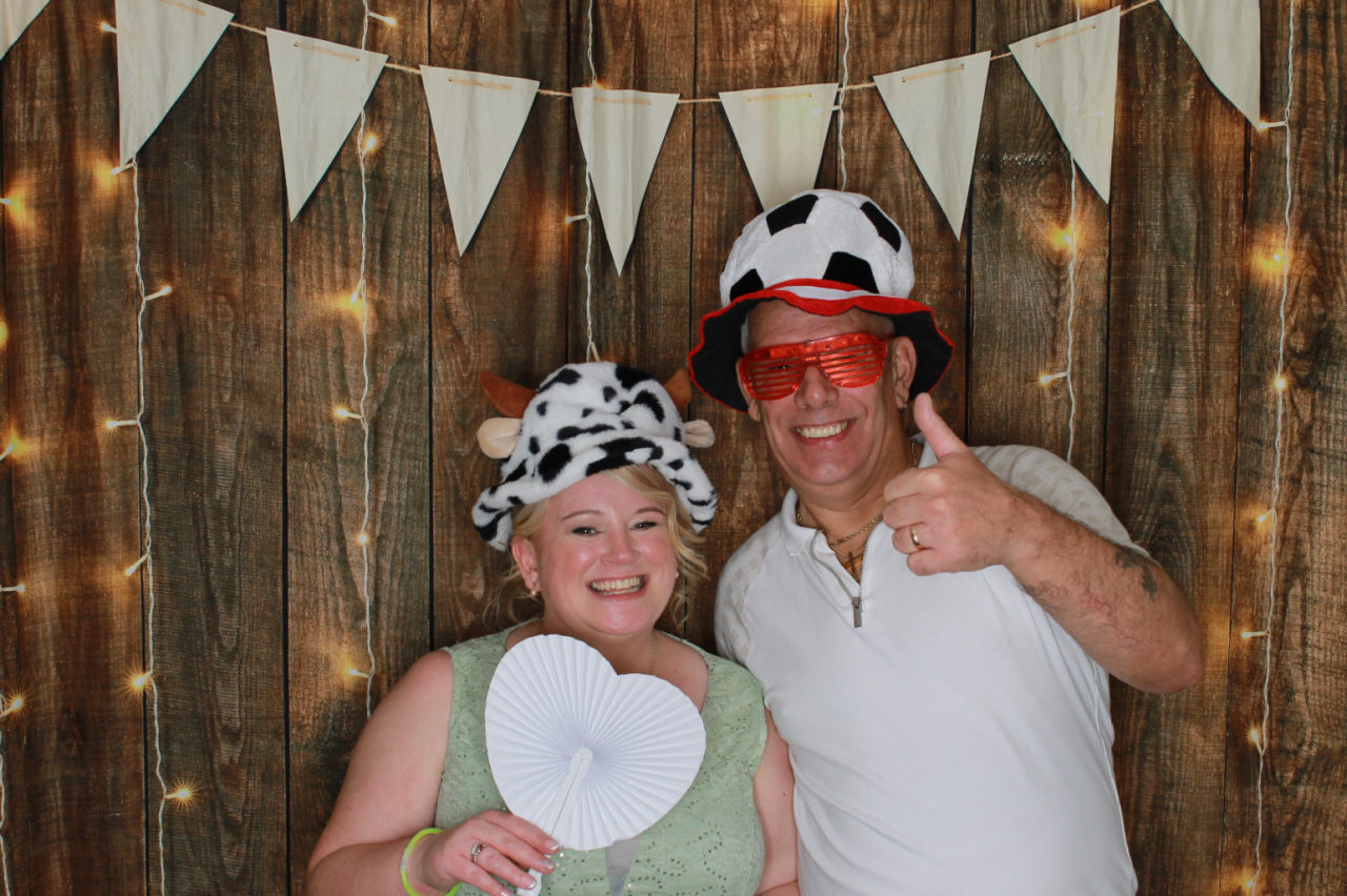 Mr & Mrs Ward Wedding | View more photos from the event at v1.boothgallery.com/u/ClicksPhotobooth/Mr-Mrs-Ward-Wedding