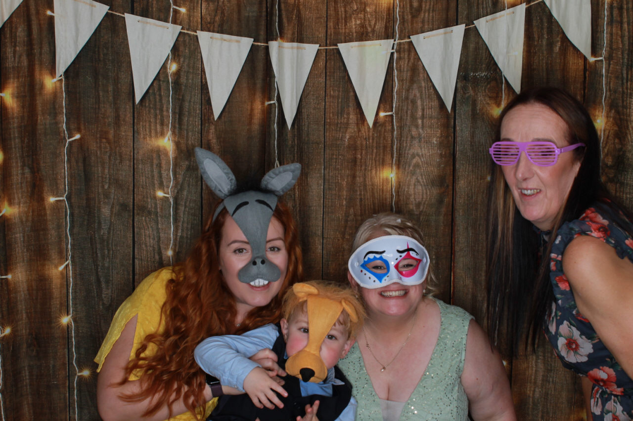 Mr & Mrs Ward Wedding | View more photos from the event at v1.boothgallery.com/u/ClicksPhotobooth/Mr-Mrs-Ward-Wedding