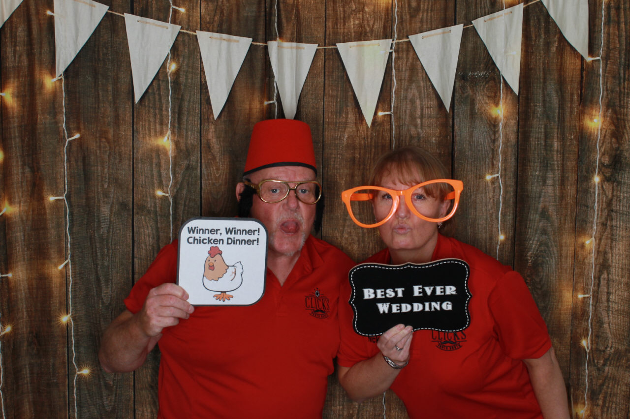 Mr & Mrs Ward Wedding | View more photos from the event at v1.boothgallery.com/u/ClicksPhotobooth/Mr-Mrs-Ward-Wedding