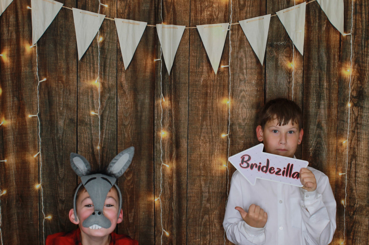 Mr & Mrs Ward Wedding | View more photos from the event at v1.boothgallery.com/u/ClicksPhotobooth/Mr-Mrs-Ward-Wedding