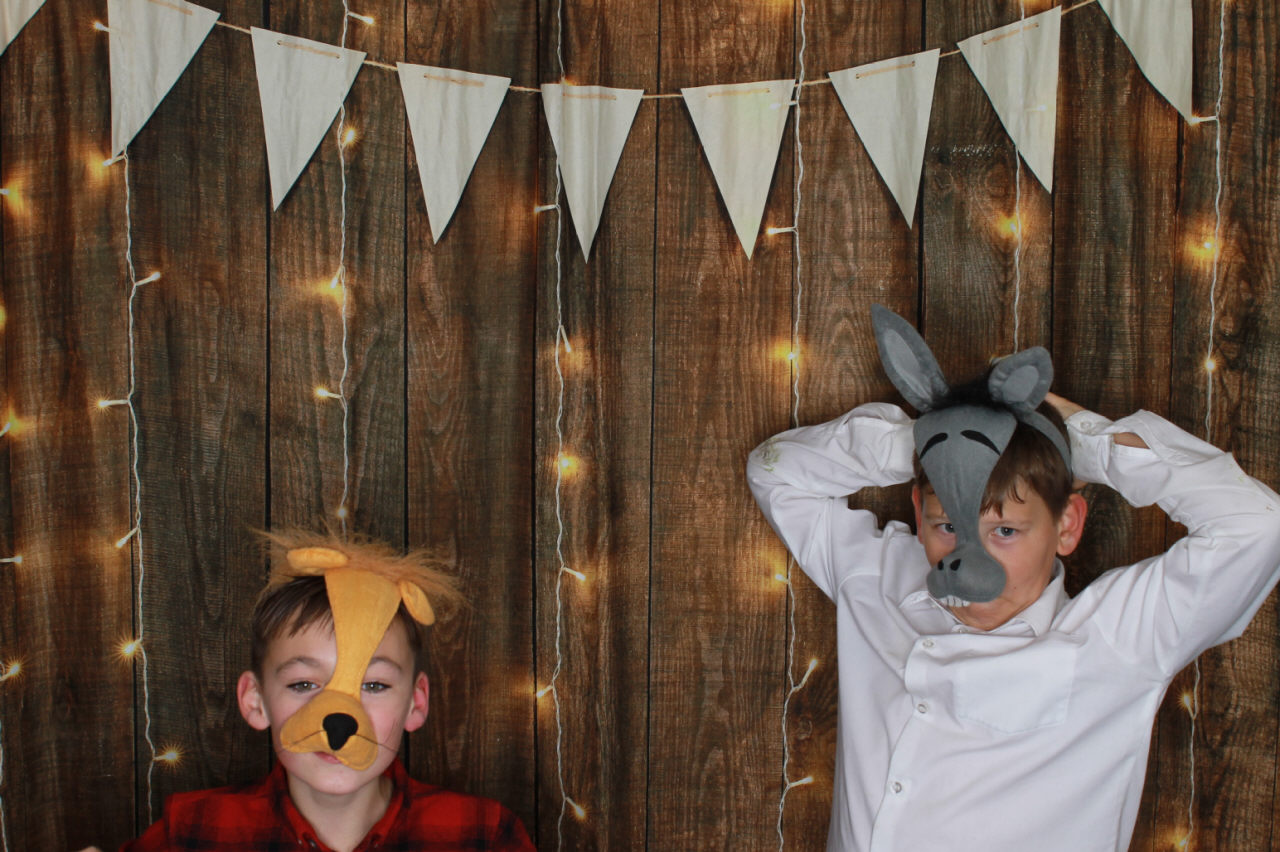 Mr & Mrs Ward Wedding | View more photos from the event at v1.boothgallery.com/u/ClicksPhotobooth/Mr-Mrs-Ward-Wedding