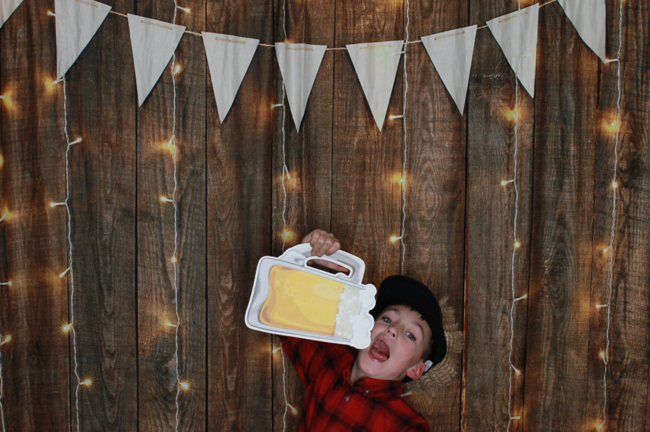 Mr & Mrs Ward Wedding | View more photos from the event at v1.boothgallery.com/u/ClicksPhotobooth/Mr-Mrs-Ward-Wedding