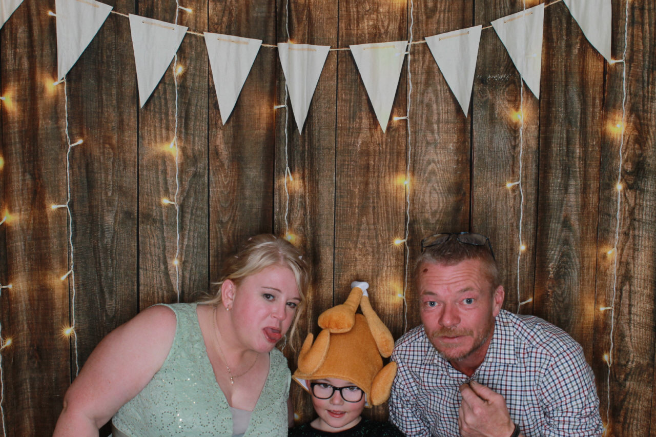 Mr & Mrs Ward Wedding | View more photos from the event at v1.boothgallery.com/u/ClicksPhotobooth/Mr-Mrs-Ward-Wedding