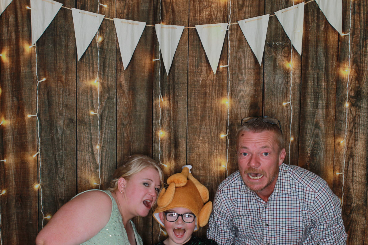 Mr & Mrs Ward Wedding | View more photos from the event at v1.boothgallery.com/u/ClicksPhotobooth/Mr-Mrs-Ward-Wedding