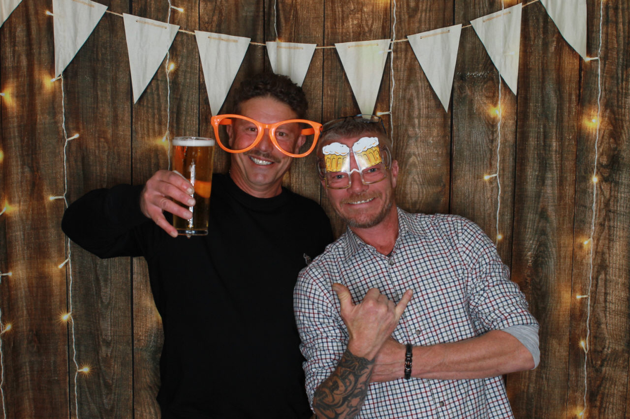 Mr & Mrs Ward Wedding | View more photos from the event at v1.boothgallery.com/u/ClicksPhotobooth/Mr-Mrs-Ward-Wedding