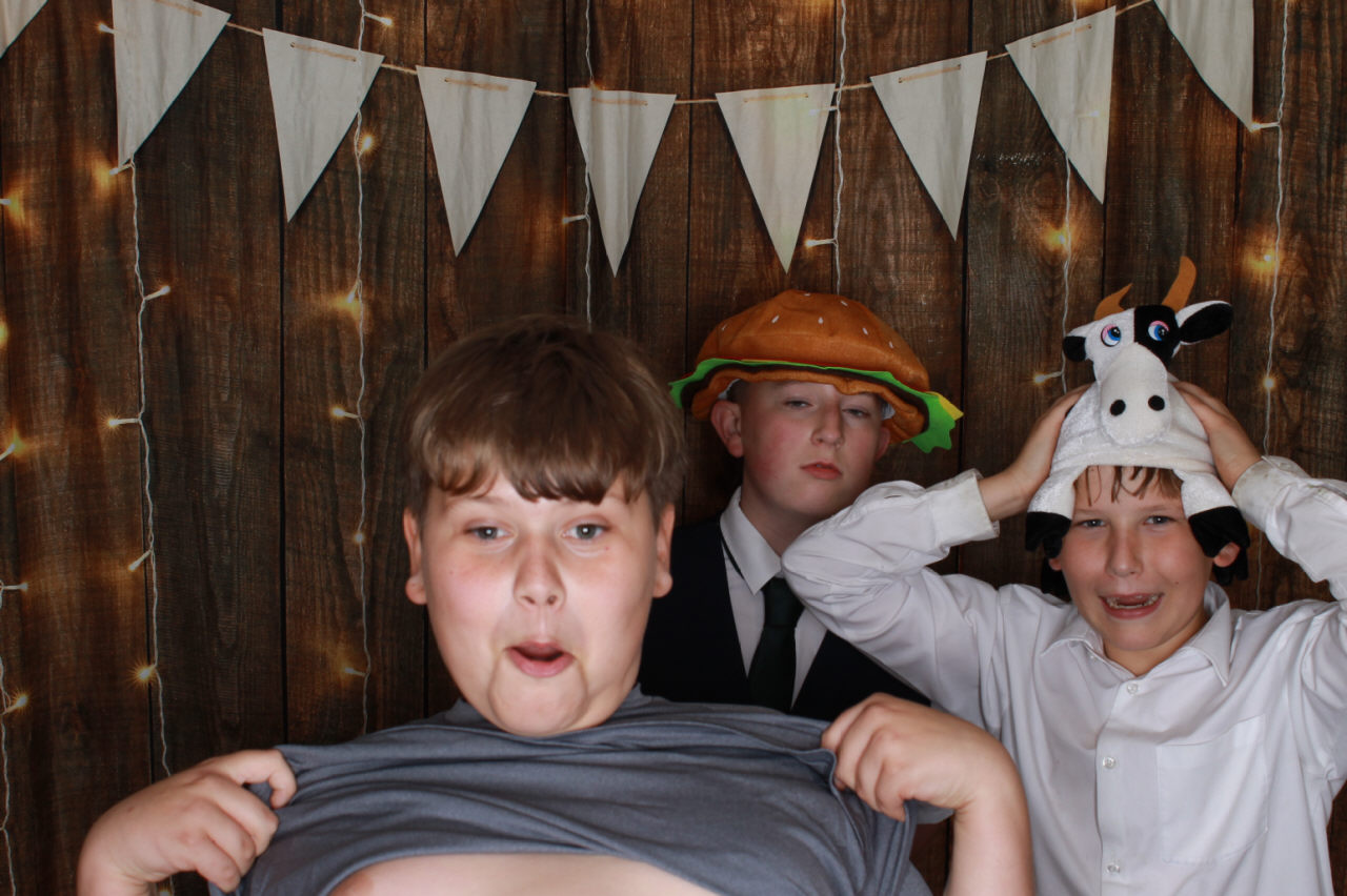 Mr & Mrs Ward Wedding | View more photos from the event at v1.boothgallery.com/u/ClicksPhotobooth/Mr-Mrs-Ward-Wedding