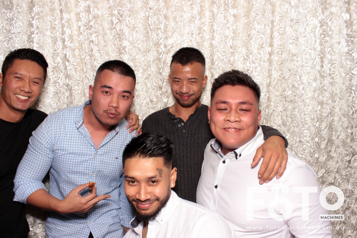 Dinh & Andrea's Engagement | View more photos from the event at gallery.fotomachines.com.au/u/FOTOMachines/Dinh-Andreas-Engagement