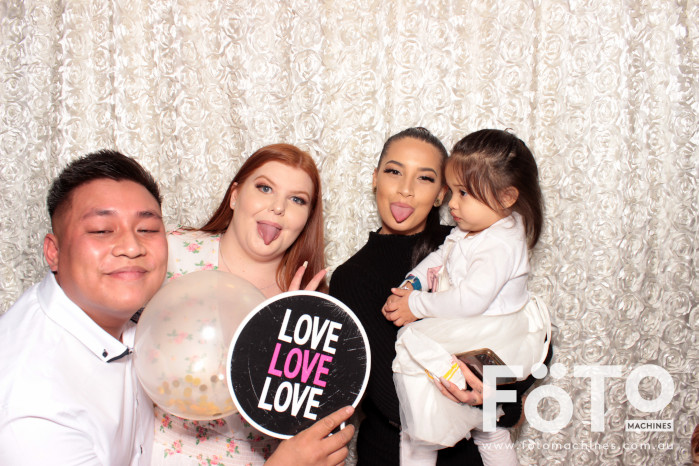 Dinh & Andrea's Engagement | View more photos from the event at gallery.fotomachines.com.au/u/FOTOMachines/Dinh-Andreas-Engagement