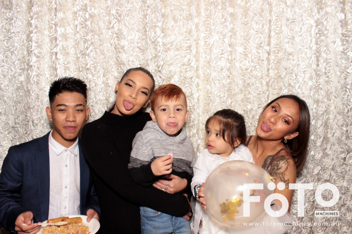 Dinh & Andrea's Engagement | View more photos from the event at gallery.fotomachines.com.au/u/FOTOMachines/Dinh-Andreas-Engagement